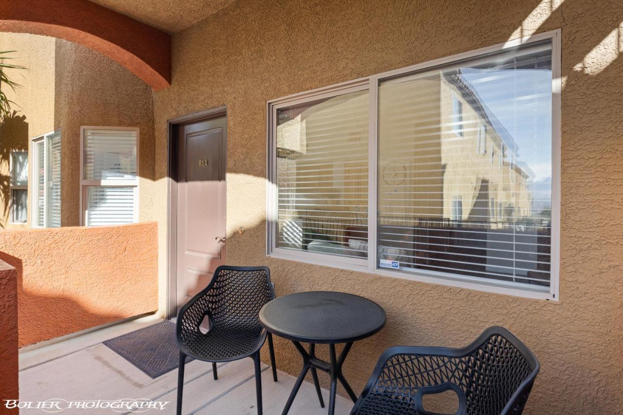 Hawk Ridge Two Bedroom Condo By Cool Properties Mesquite Εξωτερικό φωτογραφία