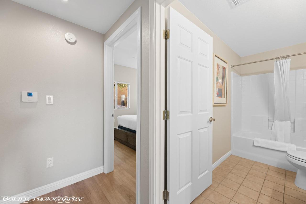 Hawk Ridge Two Bedroom Condo By Cool Properties Mesquite Εξωτερικό φωτογραφία